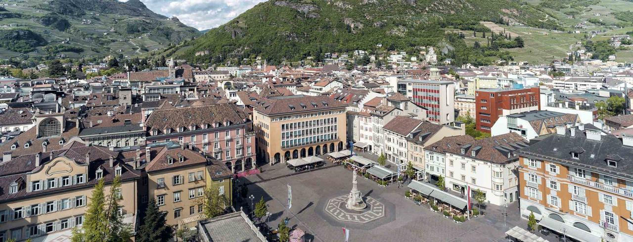 Hotel Asterix Bolzano Exteriör bild