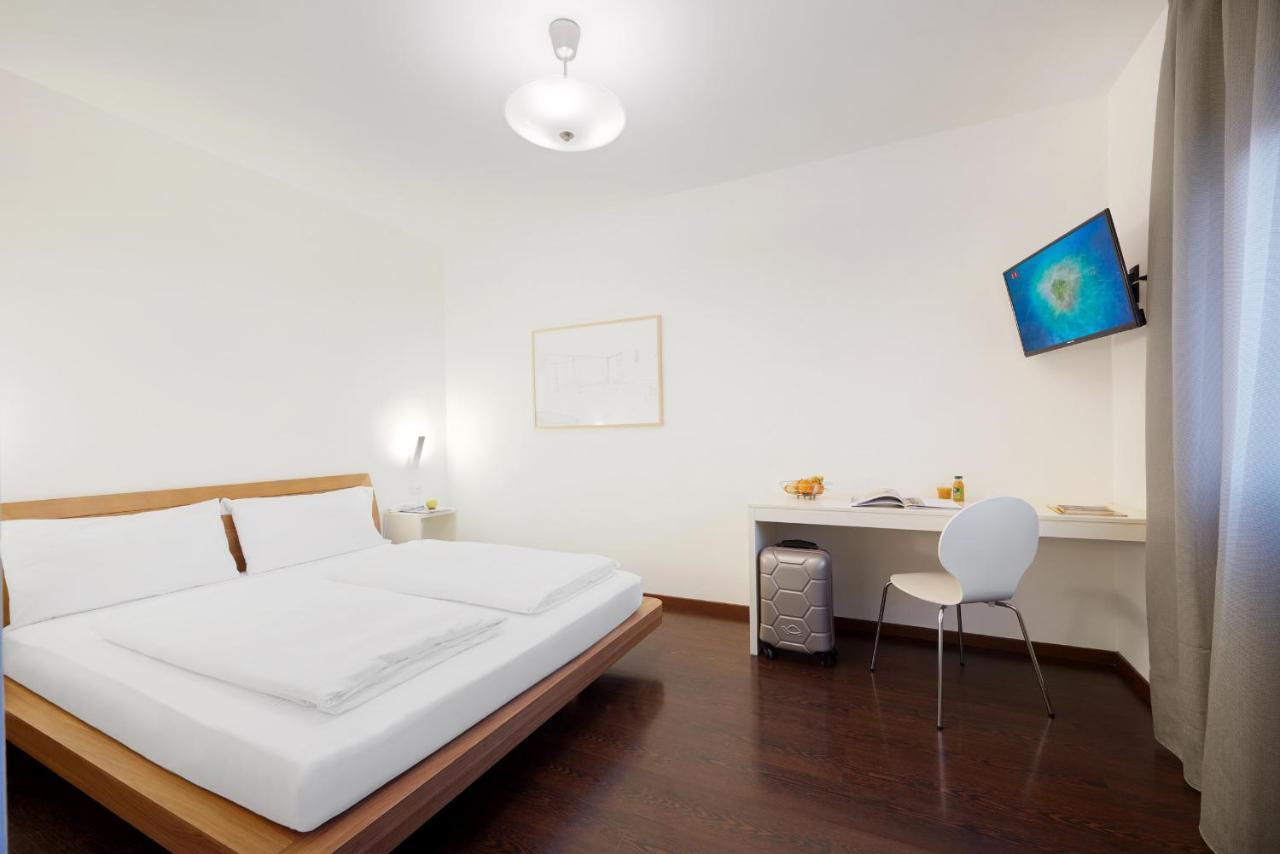 Hotel Asterix Bolzano Exteriör bild