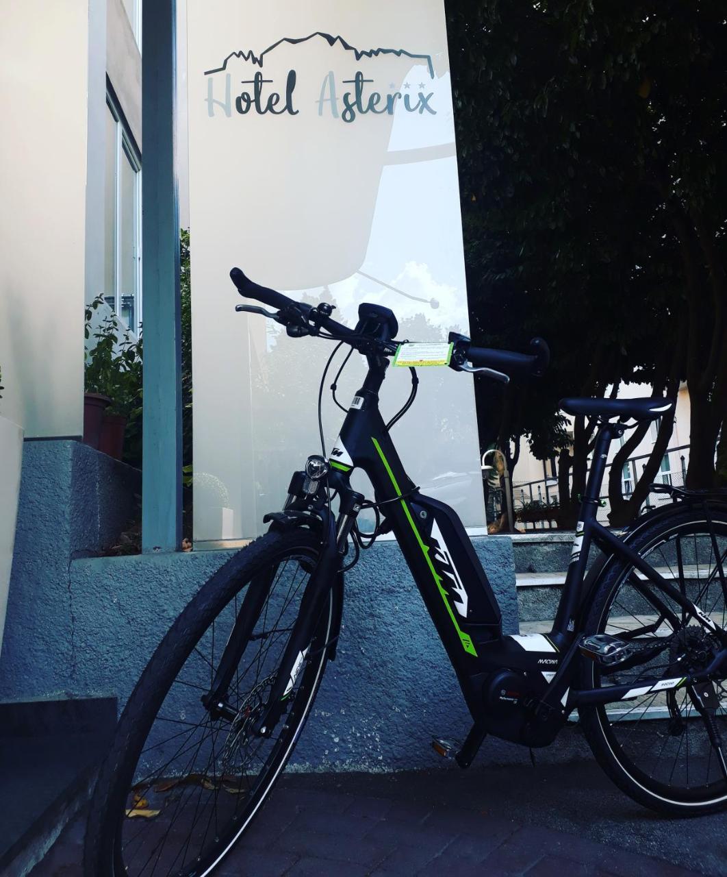 Hotel Asterix Bolzano Exteriör bild